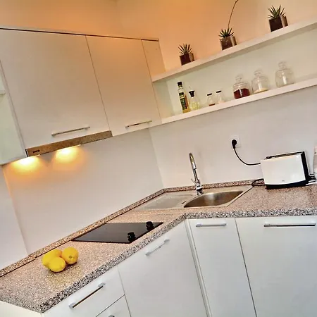 Dimitris Apartments Tivat Exterior photo